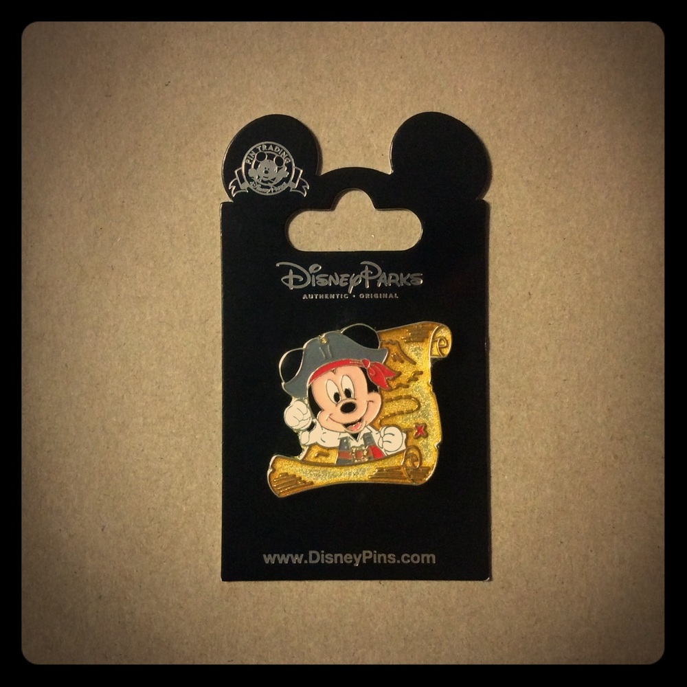 Disney TokyoSea Pirate Mickey Prize Pin NEW